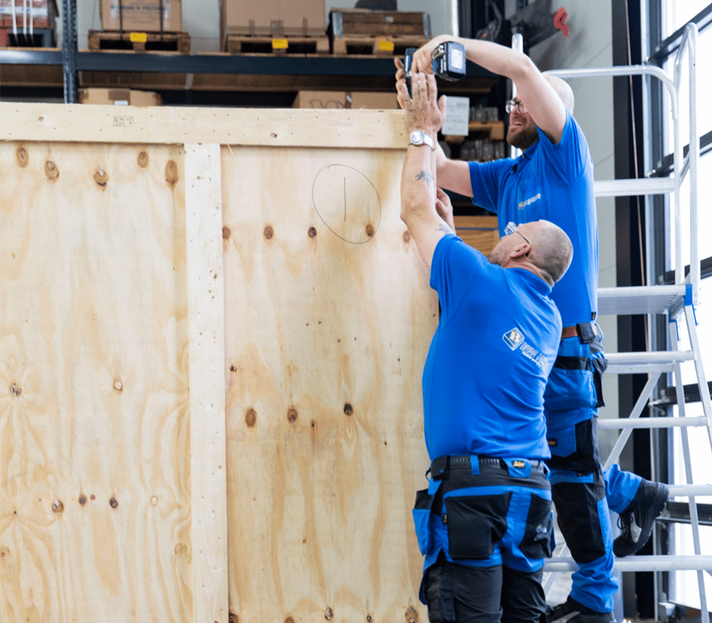 Exportkist in de maak